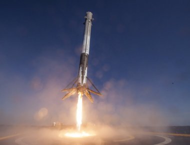 ΗΠΑ: Σήμερα η εκτόξευση του πυραύλου-φορέα Falcon-9